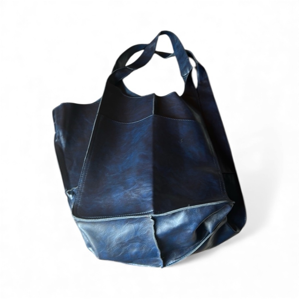 Blue navy tote- new oversized